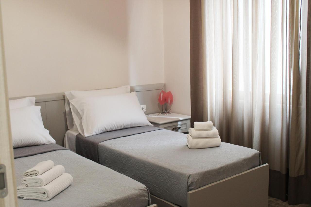 L'Acchiappasogni Vesuviano Guest House Portici Eksteriør bilde